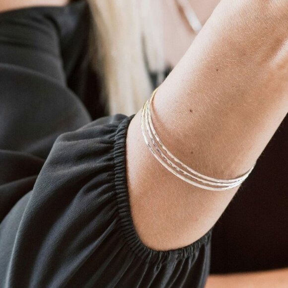 Bangle Bracelets Purpose Jewelry - Picture 2 of 4